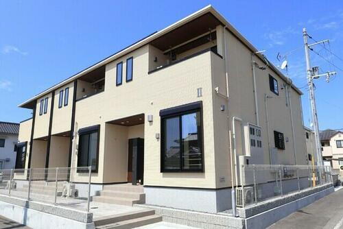 愛媛県伊予郡松前町大字南黒田 賃貸アパート