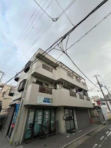兵庫県尼崎市大庄西町１丁目 3階建 築30年8ヶ月