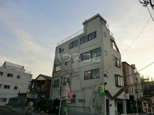 渡辺ビル 4階建