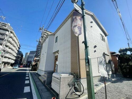 埼玉県所沢市西所沢１丁目 2階建