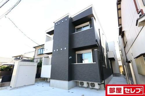 ＧＲＡＮＤＴＩＣ　ＬＵＫＥ瓢箪山 2階建
