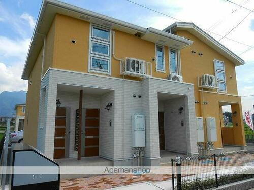 愛媛県新居浜市中村松木１丁目 賃貸アパート