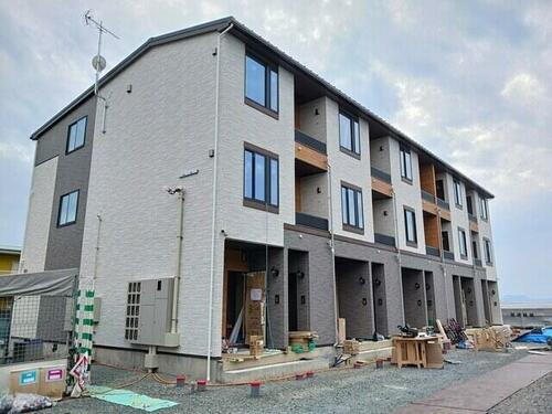 熊本県菊池郡大津町大字陣内  3階建