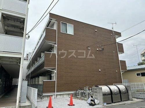 神奈川県大和市深見台１丁目 築9年2ヶ月 3階建