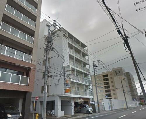 北海道札幌市東区北七条東４丁目 7階建