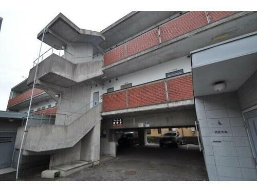 兵庫県神戸市垂水区西舞子２丁目 3階建 築35年2ヶ月