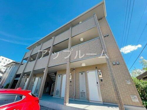 愛知県春日井市高蔵寺町北２丁目 3階建
