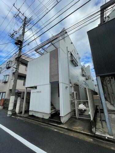 東京都中野区新井４丁目 2階建