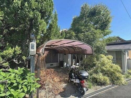 奈良県北葛城郡広陵町大字安部 2階建