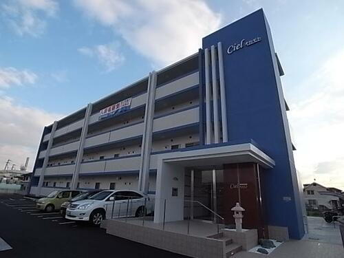 兵庫県神戸市西区玉津町出合 4階建