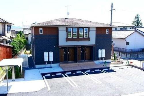 熊本県熊本市南区元三町２丁目 2階建 築11年11ヶ月