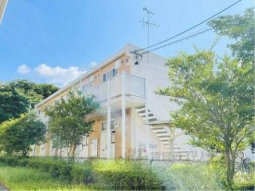 大阪府枚方市出屋敷元町２丁目 2階建