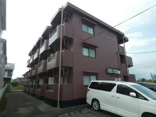 メゾンドリーム 3階建