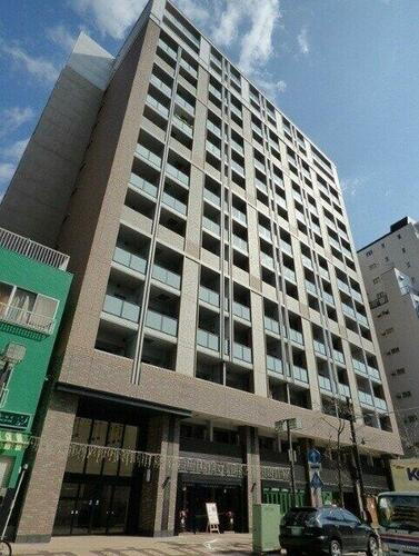 パークホームズ横濱関内 15階建