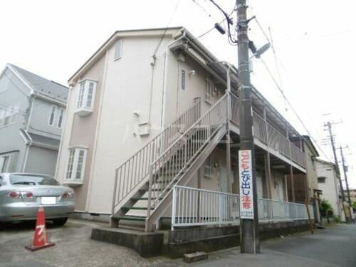千葉県松戸市岩瀬 2階建