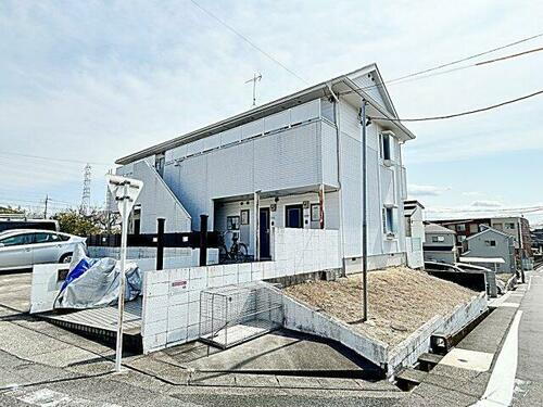 レオパレス陸前 2階建