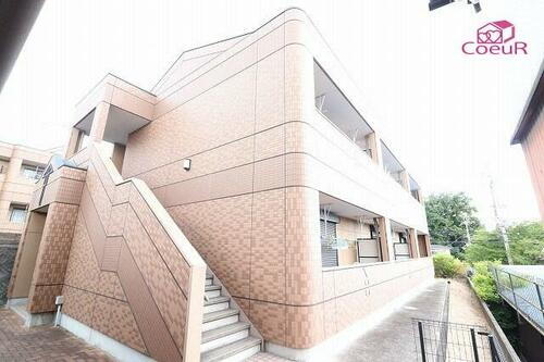 奈良県北葛城郡広陵町大字平尾 2階建