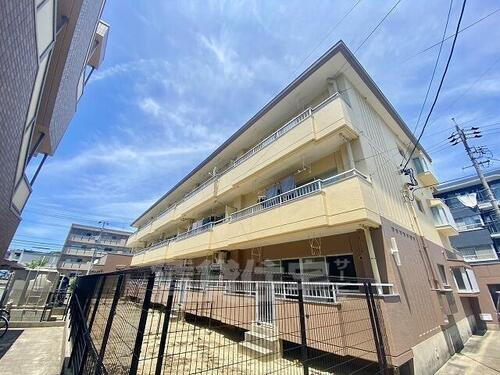 三鉦マンション 3階建