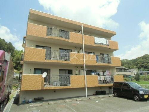 静岡県掛川市宮脇 3階建