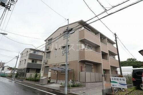 東京都江戸川区松江７丁目 3階建