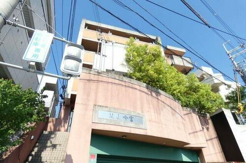 大阪府箕面市今宮３丁目 4階建