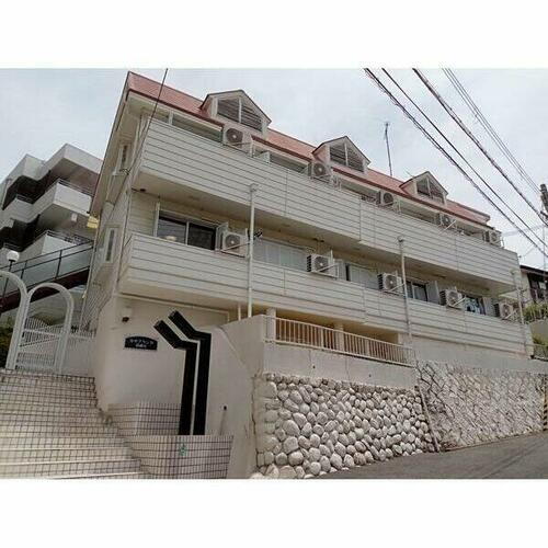 カサブランカ鈴蘭台 2階建