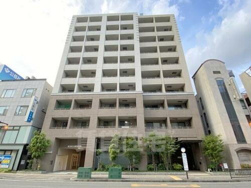 大阪府吹田市豊津町 10階建