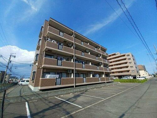 三重県四日市市赤堀南町 4階建 築22年6ヶ月