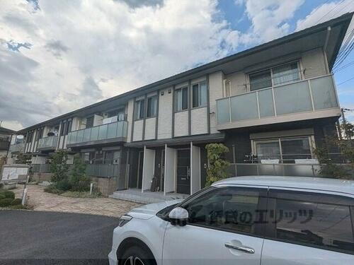 奈良県葛城市北花内 2階建