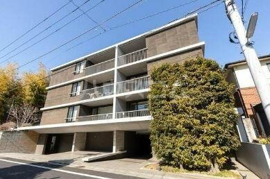 東京都世田谷区代沢２丁目 地上3階地下1階建