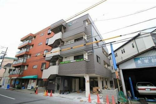 大阪府大阪市東淀川区豊里７丁目 4階建