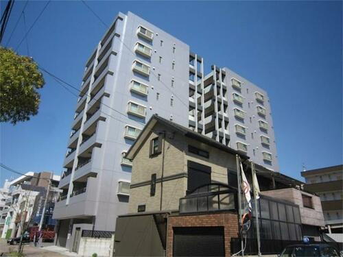 福岡県北九州市小倉南区徳力２丁目 9階建