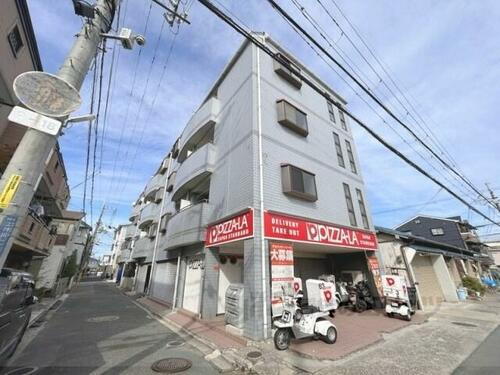 大阪府寝屋川市上神田１丁目 4階建