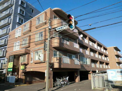 メープル月寒中央駅