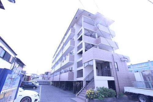 マンションフローラ