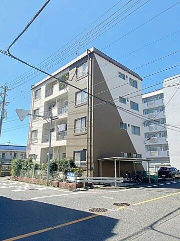 Ｃｈｏｕ　Ｃｈｏｕ一社 4階建