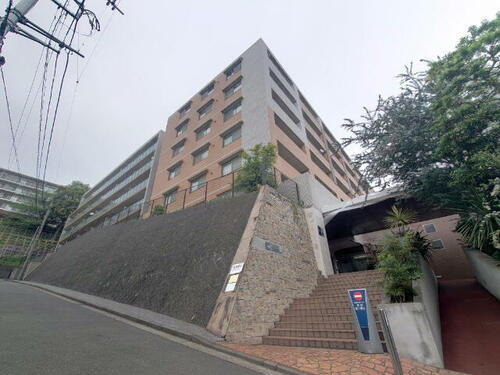 ＣＡＳＳＩＡ横濱ガーデン山 地上5階地下2階建