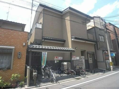 京都府京都市中京区姉大宮町西側 2階建