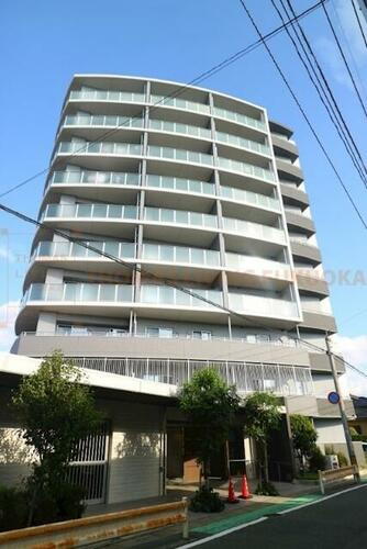 アムシュトラーセ 11階建