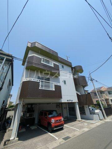 オパール春日部 3階建