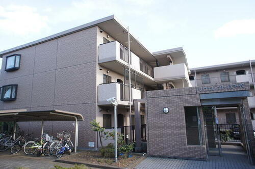 リヴェレント八千代 3階建