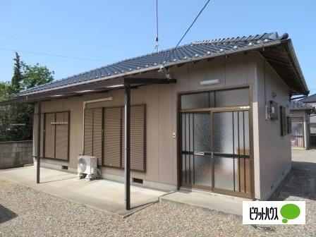 シャトーサヤマ 平屋建て