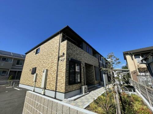 兵庫県神戸市西区玉津町西河原 2階建