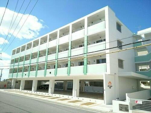 沖縄県宜野湾市喜友名２丁目 賃貸マンション