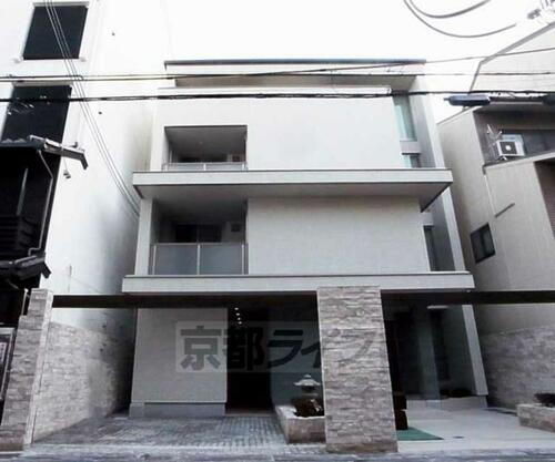 Ｓｔｏｎｅ　Ｖｉｌｌａｇｅ