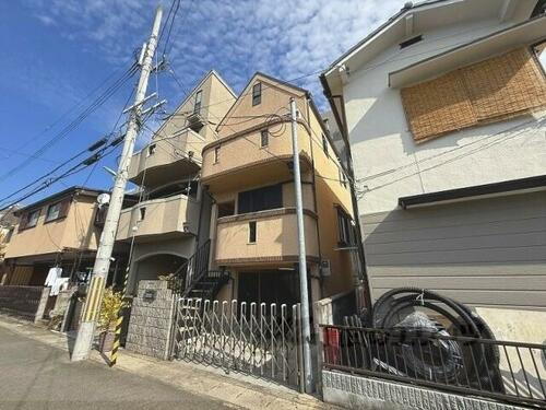 京都府京都市南区久世上久世町 3階建 築27年8ヶ月