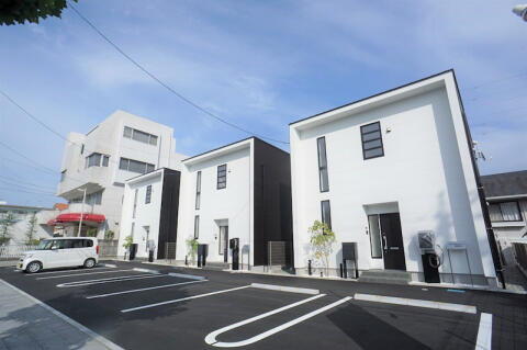 静岡県浜松市中央区佐鳴台３丁目 賃貸一戸建て