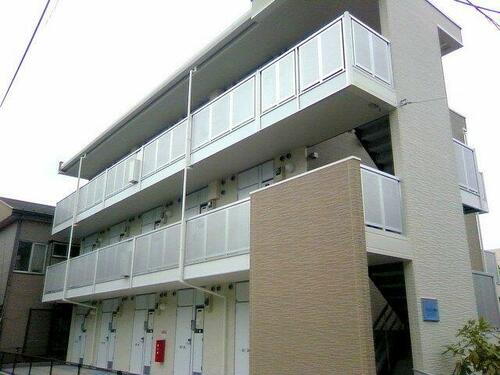埼玉県さいたま市中央区上落合６丁目 3階建 築13年1ヶ月