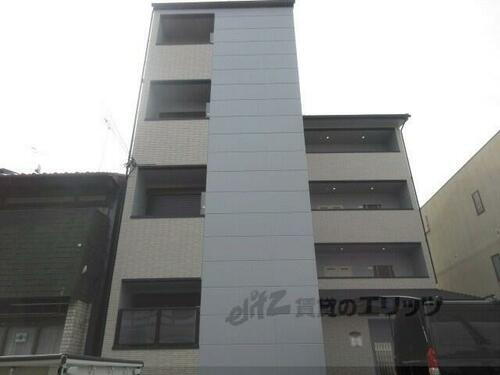 京都府京都市右京区太秦組石町 4階建 築1年未満