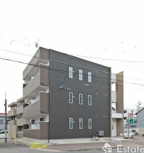 愛知県名古屋市千種区千種１丁目 3階建 築7年5ヶ月